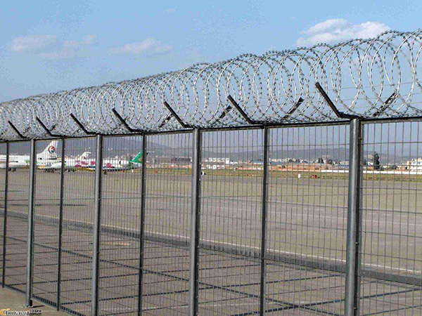 機(jī)場隔離網(wǎng)圖片3