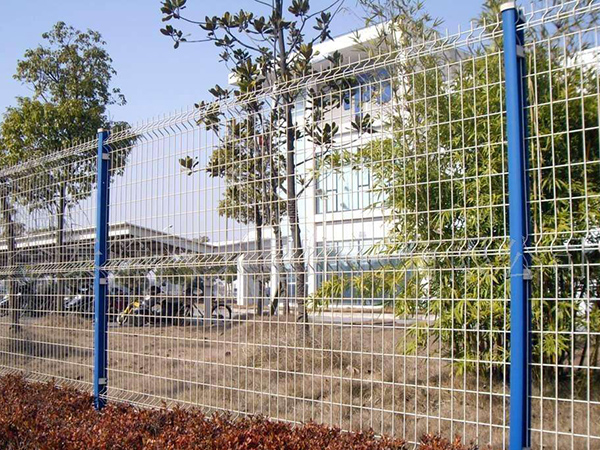 園林隔離網(wǎng)圖片1