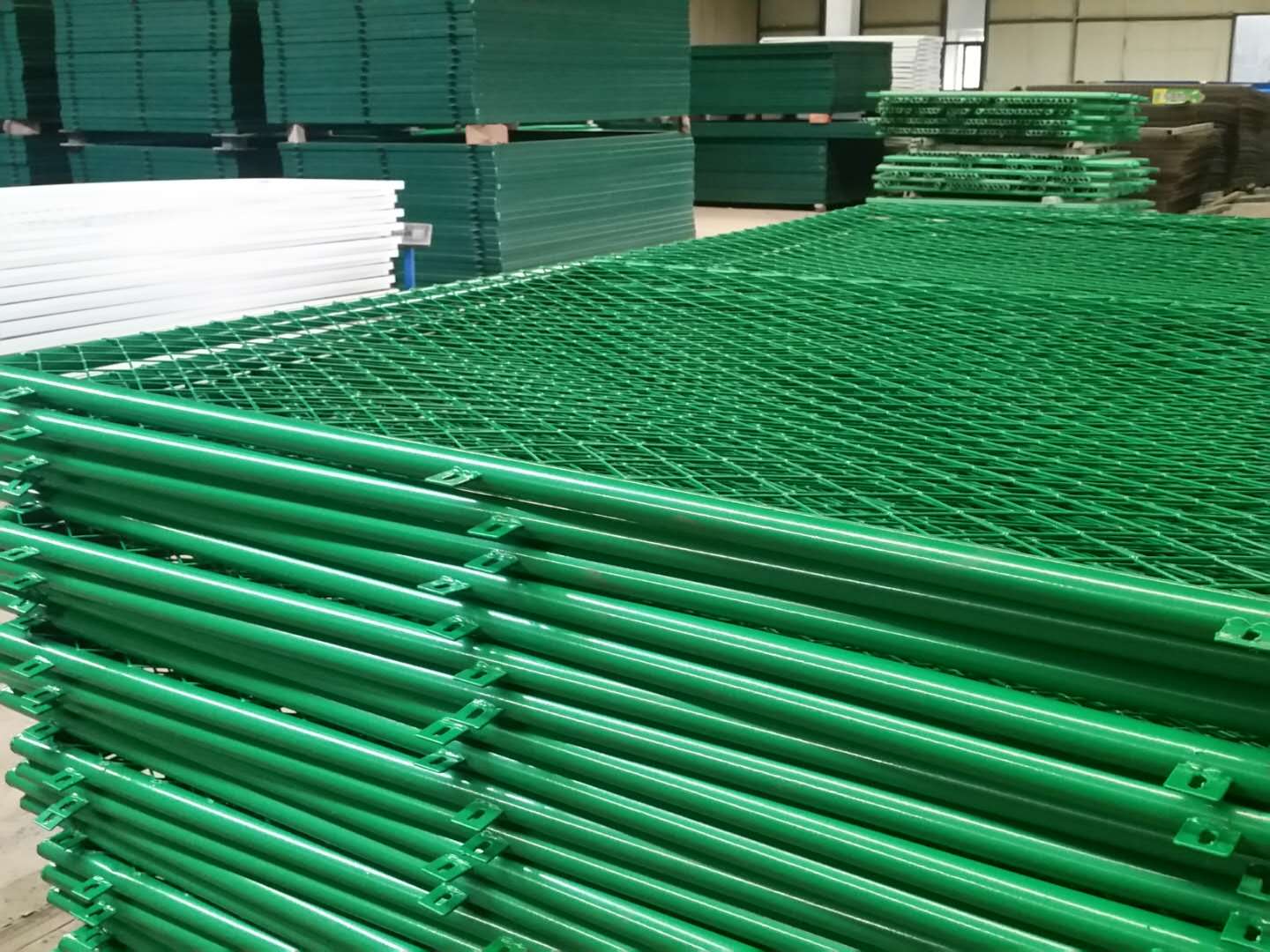 浸塑隔離網圖片3 浸塑隔離網圖片3