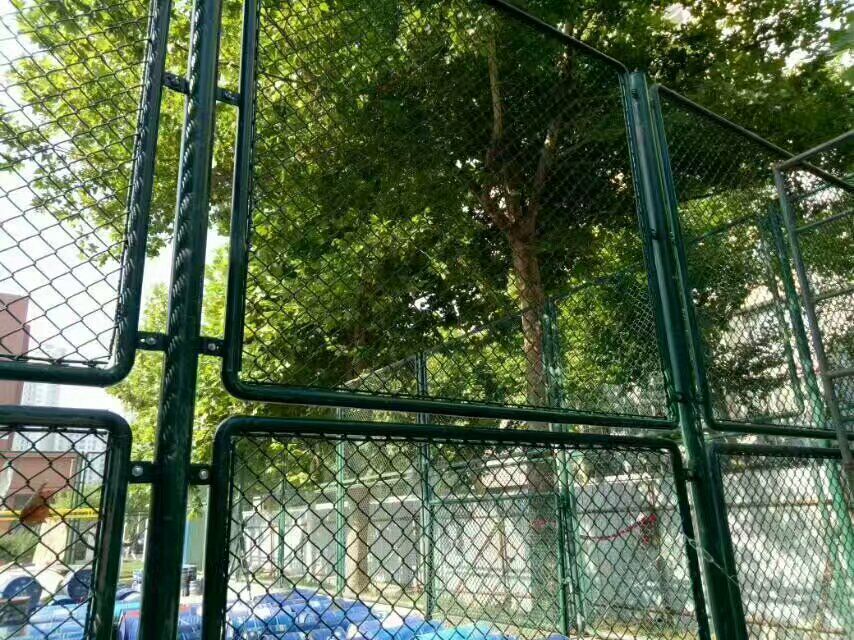 籃球場護(hù)欄網(wǎng)