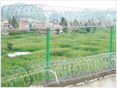 刀片/刺繩護(hù)欄網(wǎng)