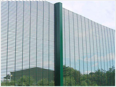 358防攀爬護欄網/