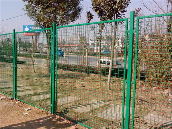 高速公路護欄網圖片5 高速公路護欄網圖片5